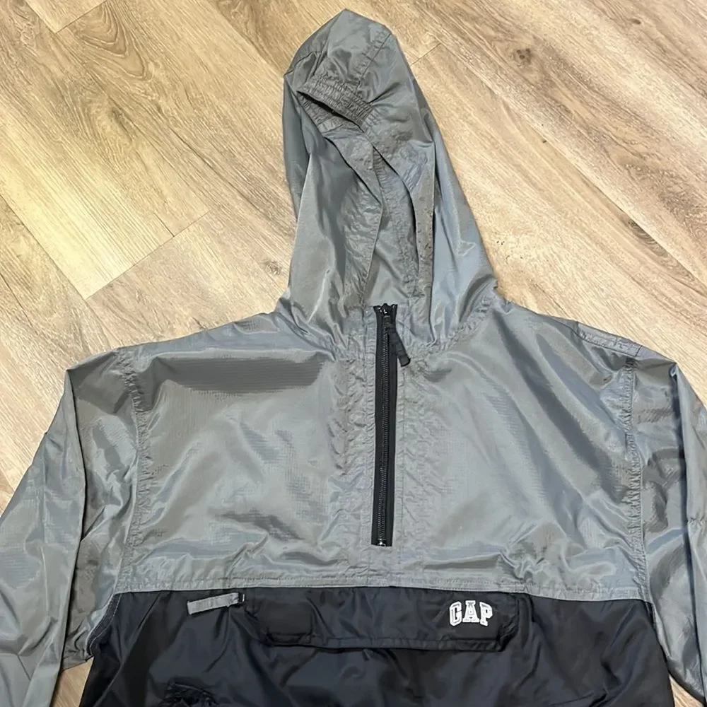 Boys GAP Nylon Hooded Windbreaker Size L/XL